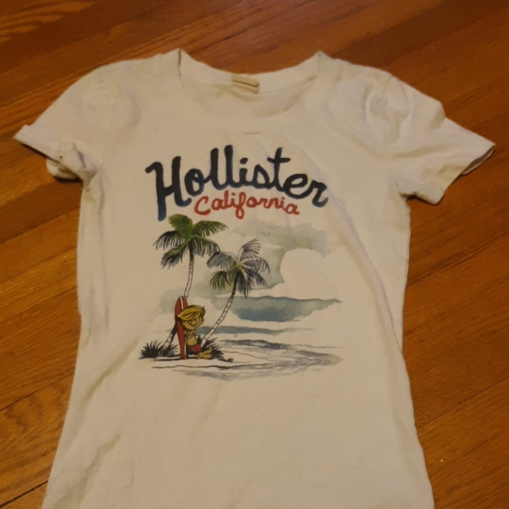 Hollister T-shirt